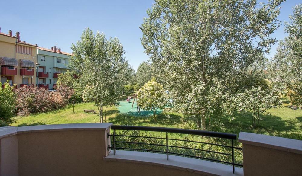 Appartamento Viserba Mare/Fiera Rimini Eksteriør bilde