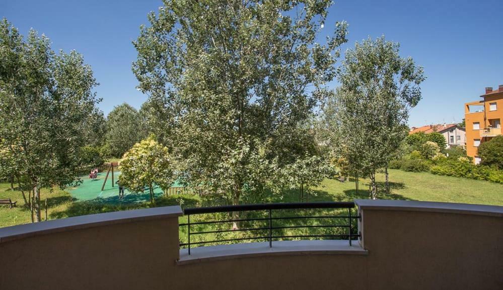 Appartamento Viserba Mare/Fiera Rimini Eksteriør bilde